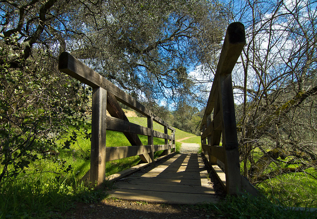 Bridgeport river path Matthew Rhodes Flickr