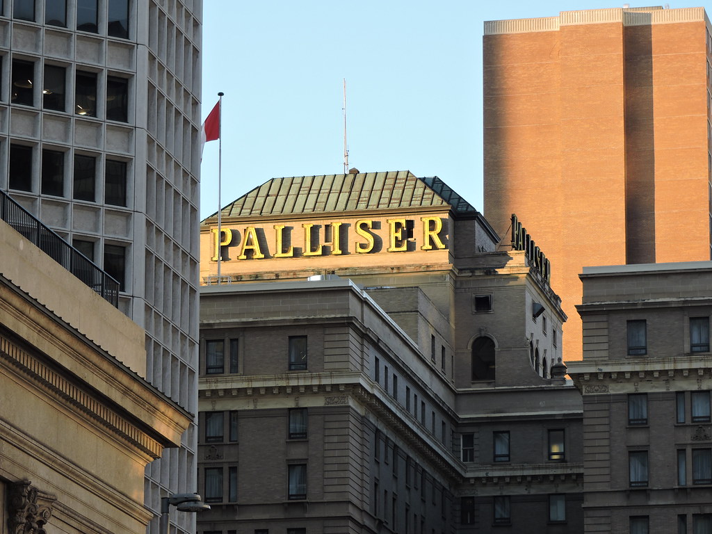 The roof top Palliser sign a top the Fairmont Palliser, Ca… Flickr