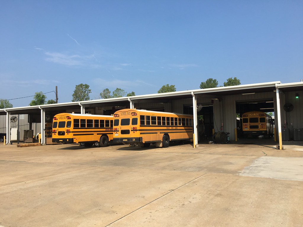 Ross Bus & Equipment Sales Inc. (Alexandria LA) andre schexnayder