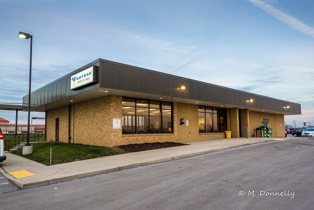 BUF7478 Exterior of the BuffaloDepew, NY station at 55 D… Flickr