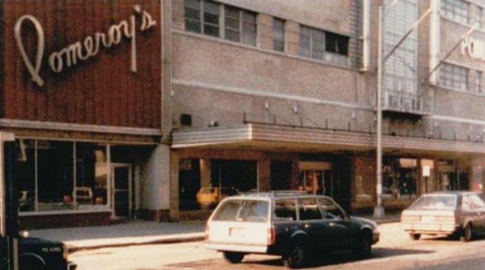 Pomeroy's 1980's, Market & 4th St, Harrisburg, PA Photo fr… Flickr