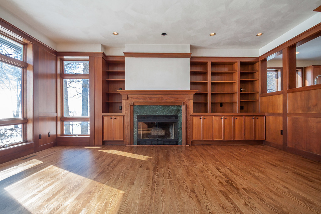 625 Farwell Dr, Maple Bluff, WI lake home for sale by Spri… Flickr