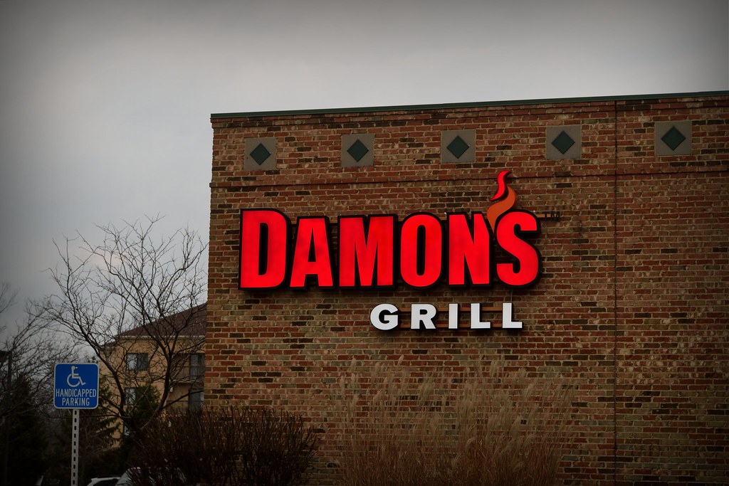 Damon's Grill... This is the only new Damon's location to … Flickr
