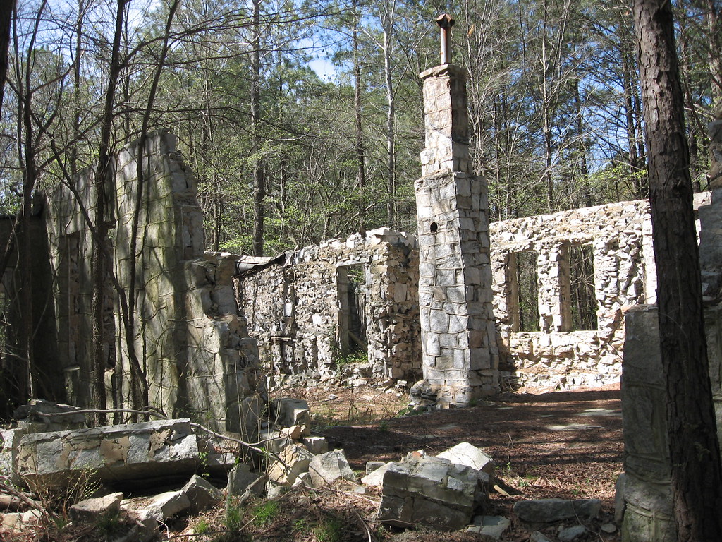 GRANITE RUINS ; KLONDIKE ROAD Thomas Smith Flickr