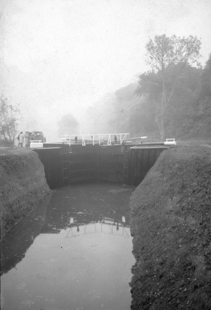 Construction of Marlcliff (I.W.A.) Lock, AugustSeptember … Flickr