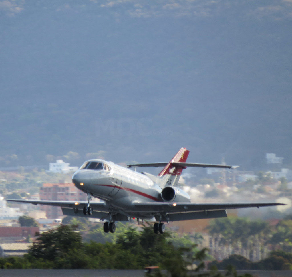 Hawker 800XP IU93A FAB 6052 Geiv Grupo de inspensão de voo… Flickr