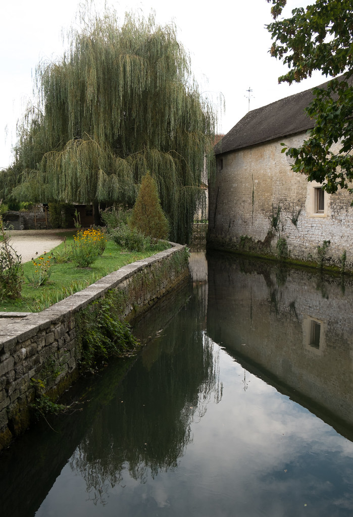 Parc du château de DampierresurBoutonne (CharenteMariti… Flickr