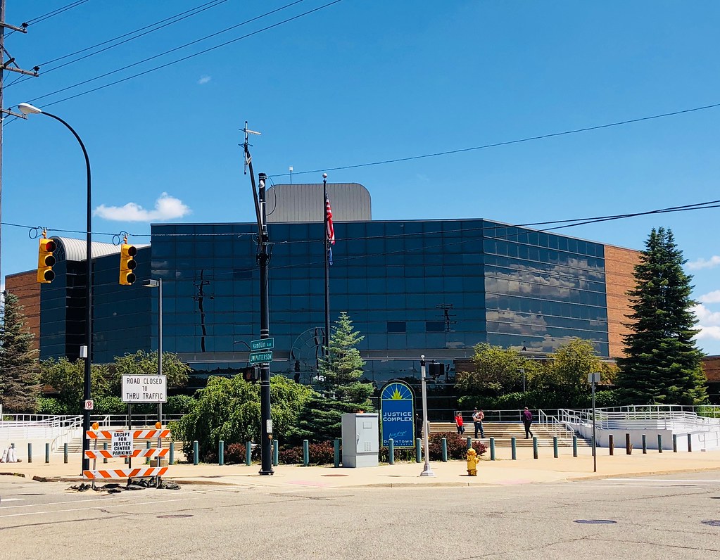 Calhoun County Courthouse in Battle Creek, Michigan. Built… Flickr