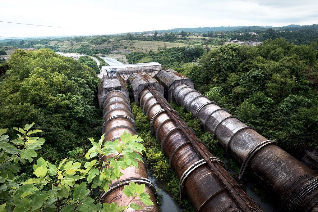 Enguri hydroelectric power station, Pipes of Vardn… Flickr