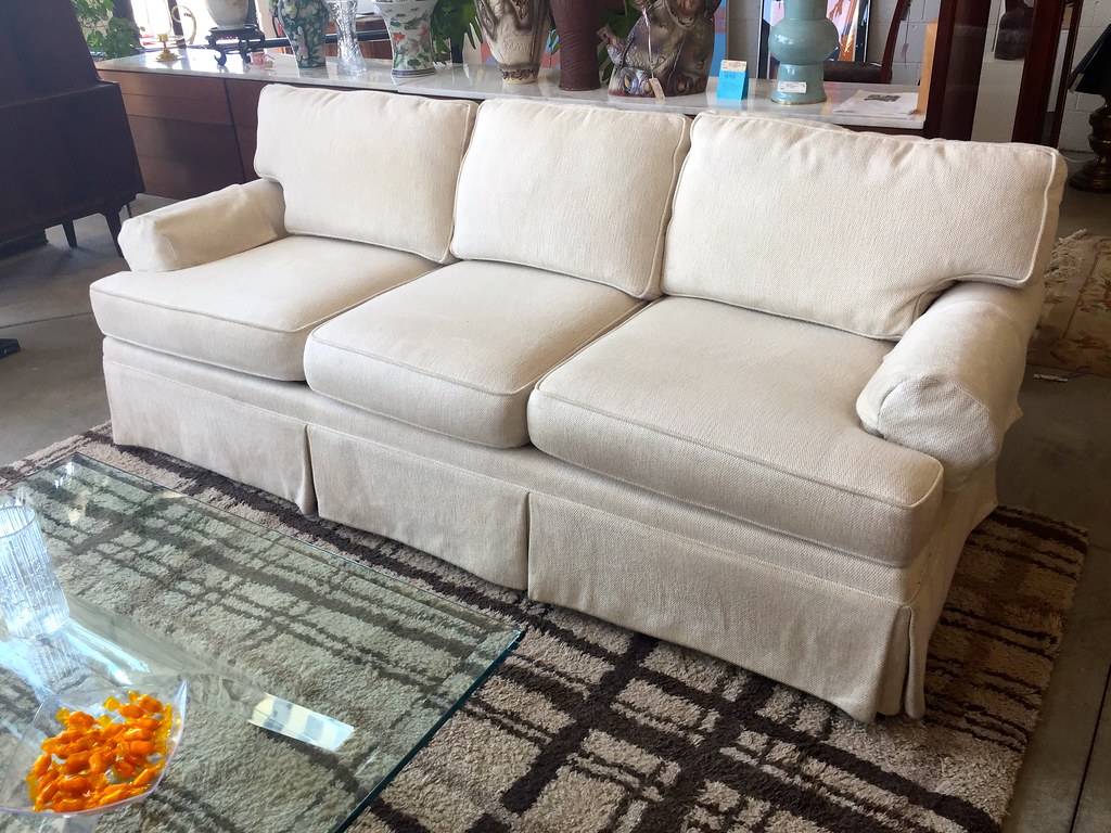 SOLD!!! Henredon Sofa Classic Design, fine quality Flickr