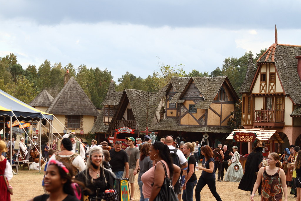 Crowd at the Faire Carolina Renaissance Glen Karasiewicz Flickr
