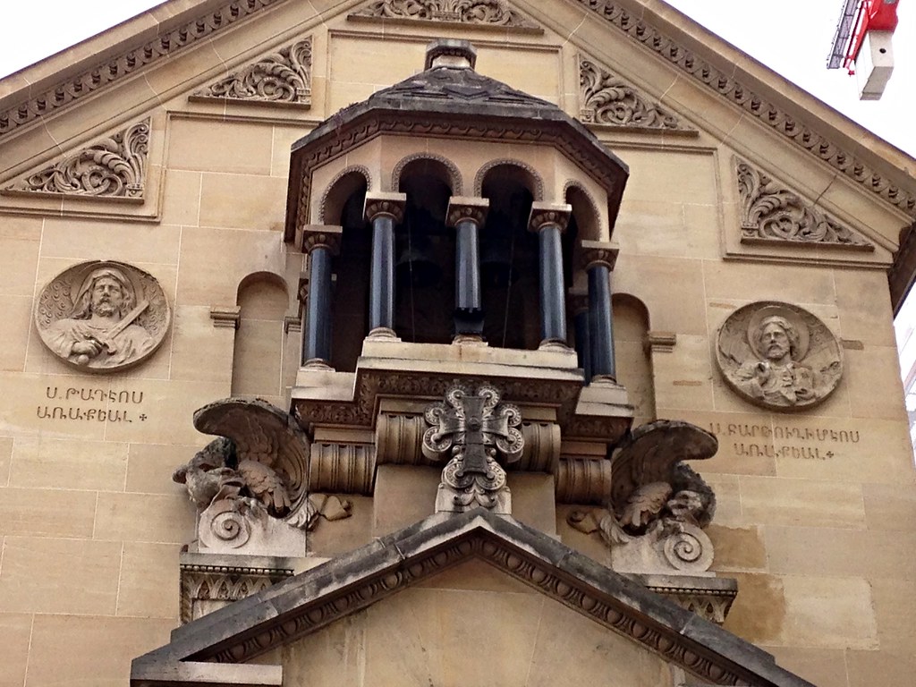Eglise arménienne, 8th upper facade sgilliamh Flickr