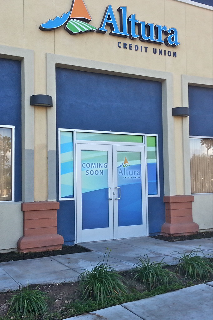 Altura University Avenue Coming Soon window Big City Signs Flickr