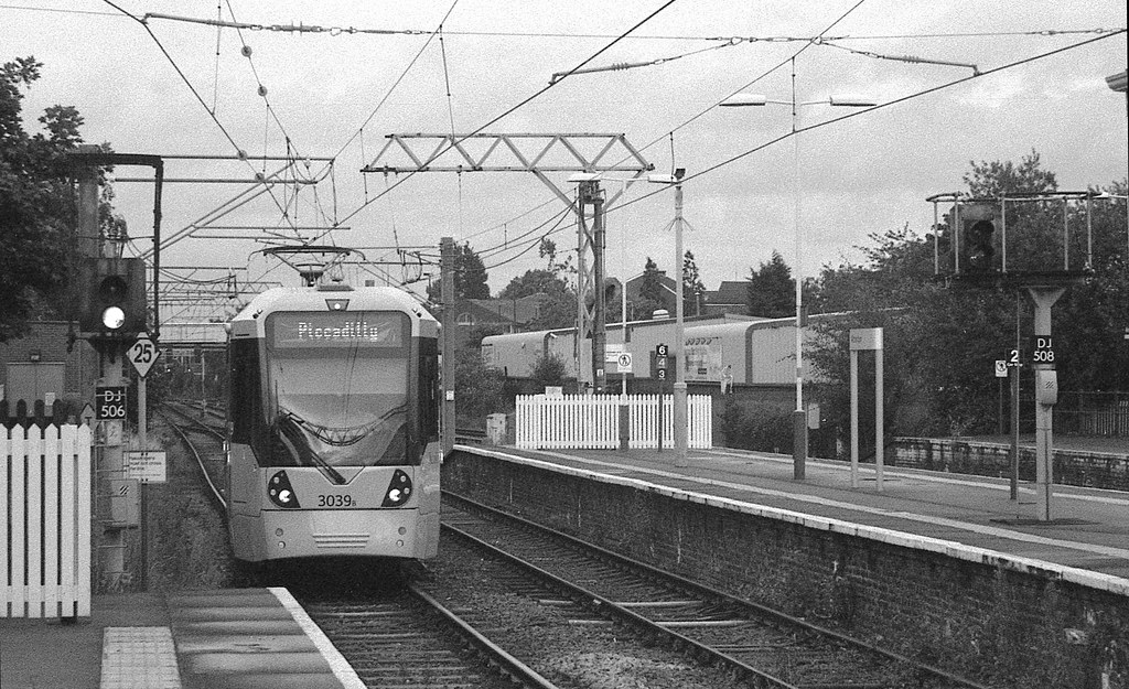 Altrincham Railway Station Summer 2012 [3039] Manchester… Flickr
