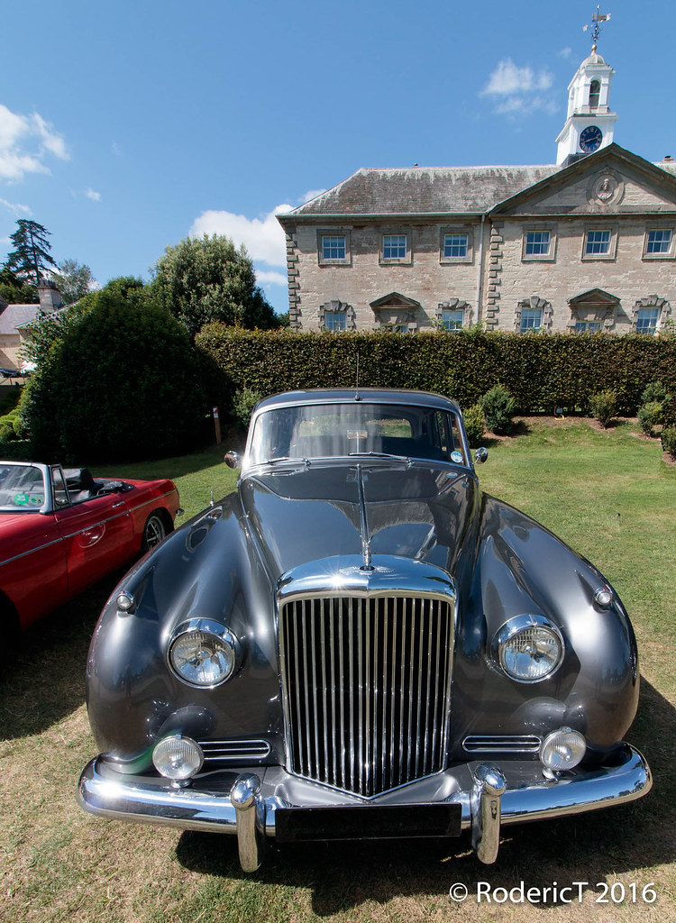 20160806IMG_7329 Bentley 1950s Cars Compton Verney Warwic… Flickr