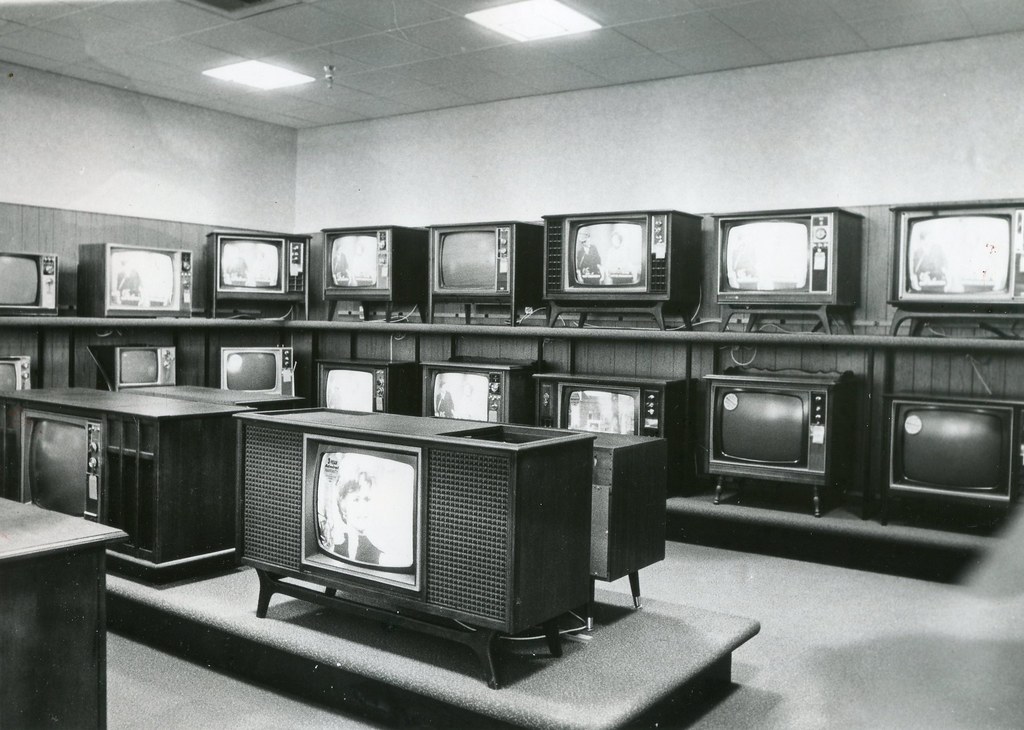 TV Department Eastlake Kmart Press Photo eBay purchase. Un… Flickr