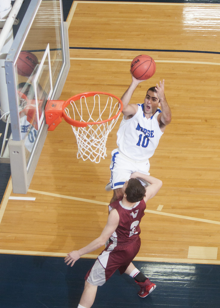 Mens Basketball vs Viterbo Mens Basketball vs Viterbo. Dec… Flickr