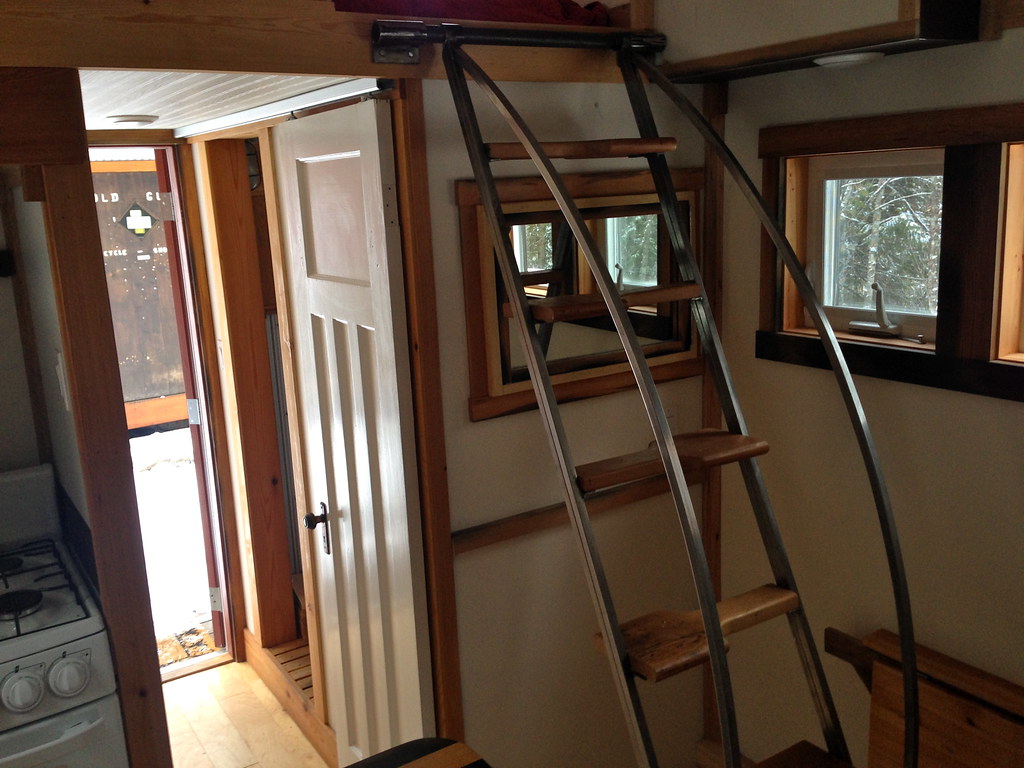 Nelson Tiny Homes Tour of the tiny Home built in Nelson Steve