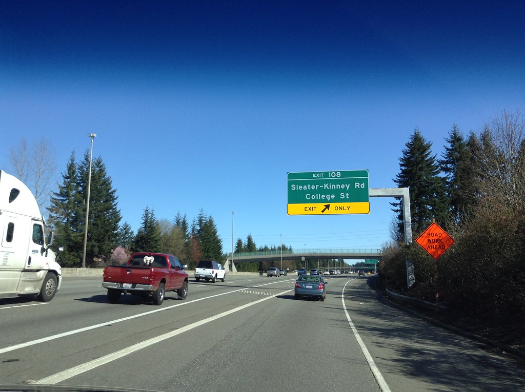 Seeing the Exit 108 Sleater Kinney Rd./College St. Exit on… Flickr
