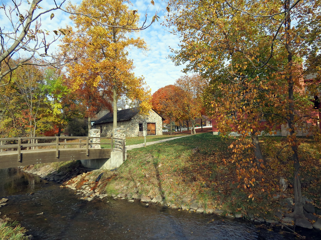 Ford Field Northville Mi in the Fall Entrance to Mill Ra… Flickr