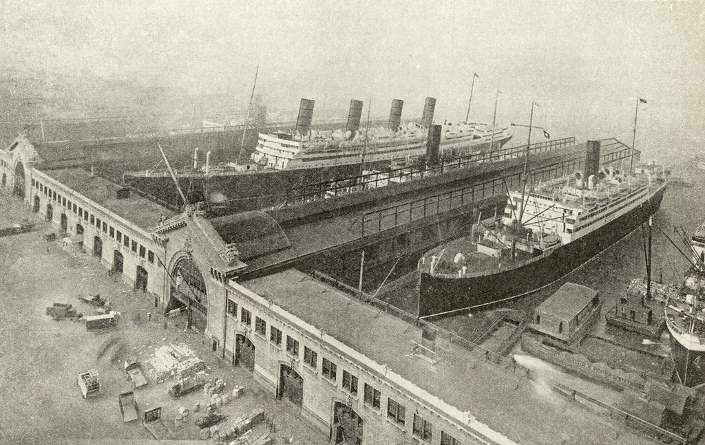 Cunard White Star Piers The four funnel liner in this imag… Flickr