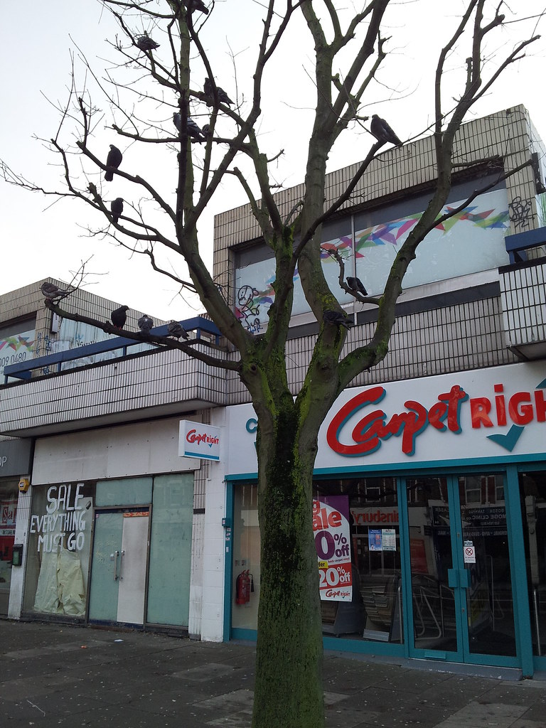 Kilburn High Road 25/12/2013 Christmas Day. I'm wandering … Flickr
