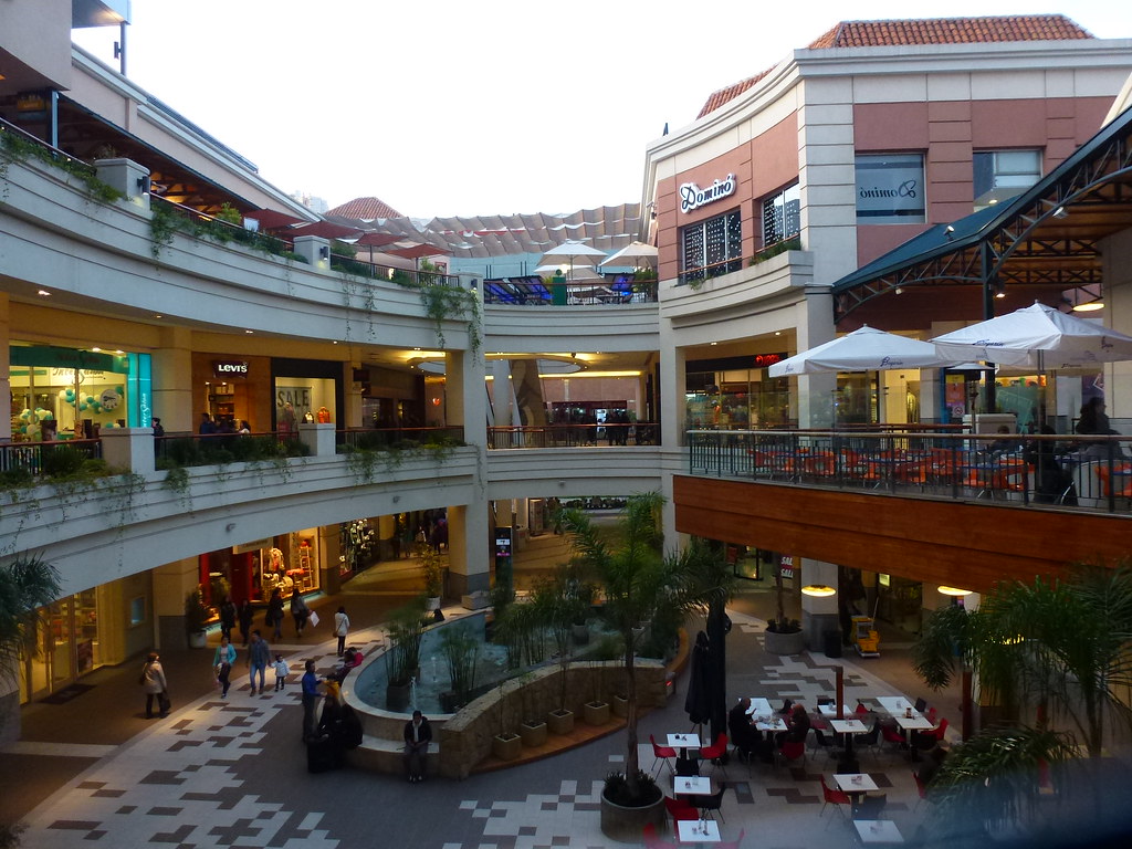 Boulevard Marina Arauco, Viña del Mar phillipbrave Flickr