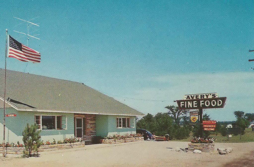 NW Mancelona Antrim MI 1950s Averys Restaurant Antrim Road… Flickr