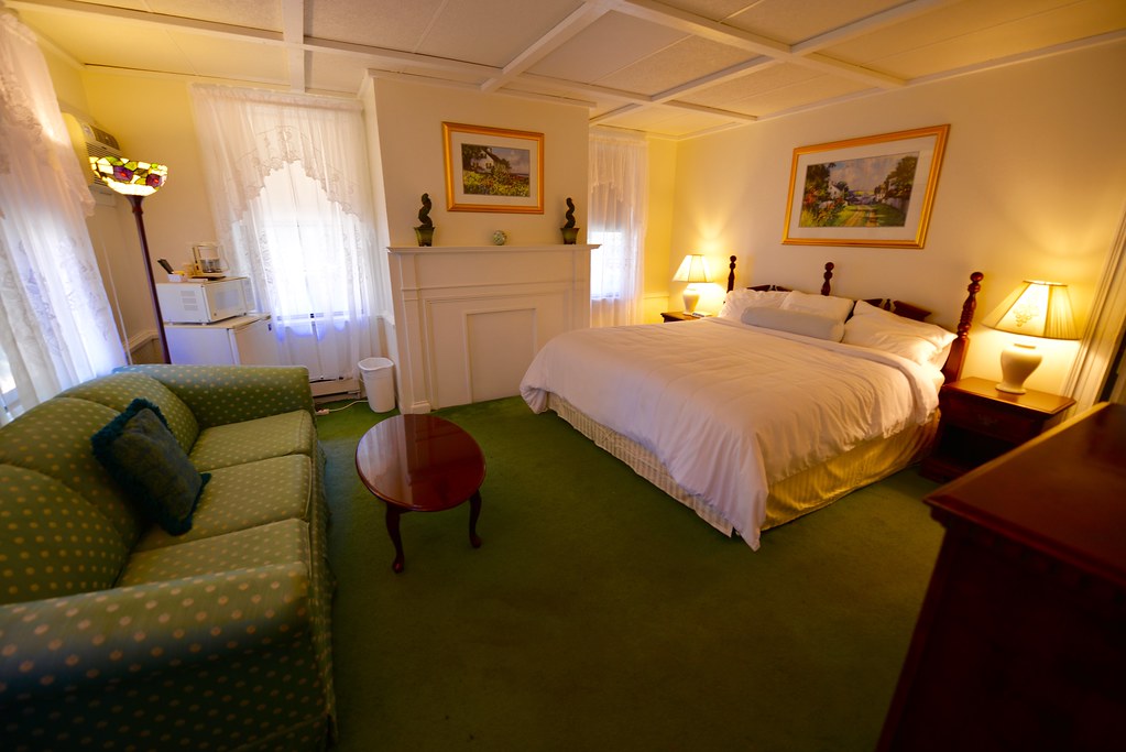 Falmouth Cape Cod Weekend ShoreWay Acres Inn, Woods Hole, … Flickr