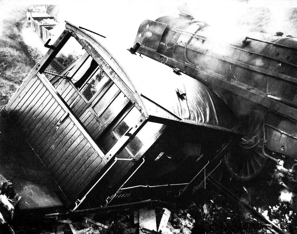 1375 70017 x Carlisle Newspaper Chris Mills Flickr