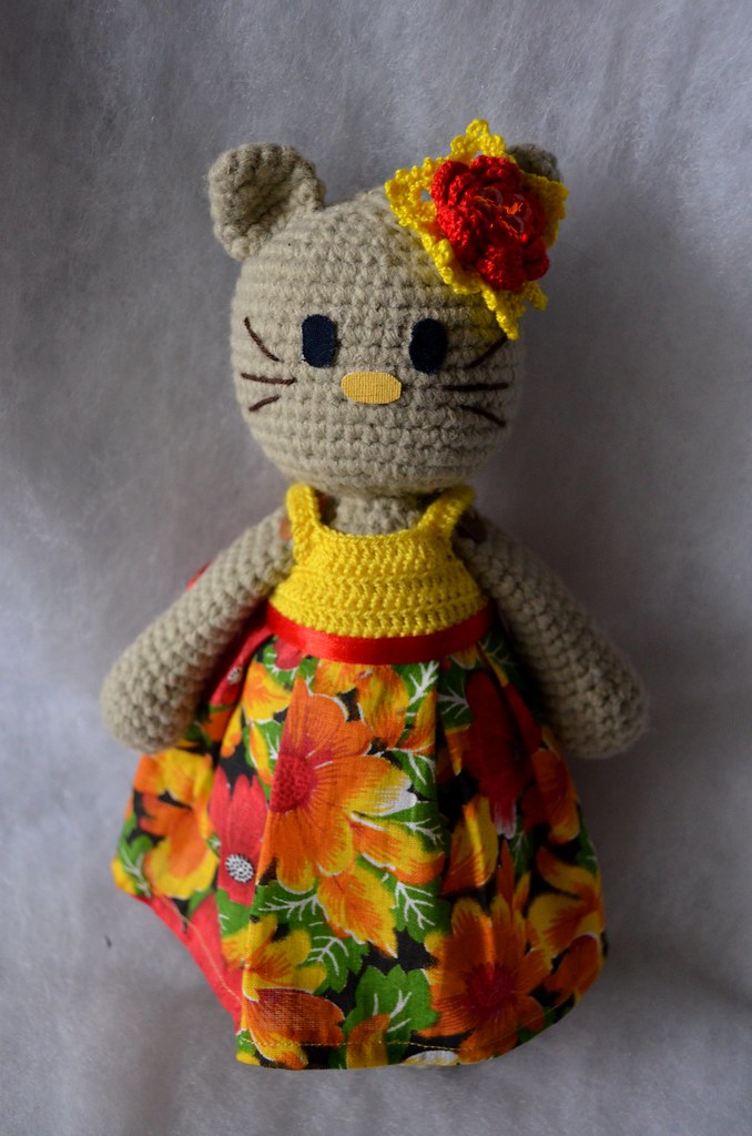 Crochet cat in a dress Lena Flickr