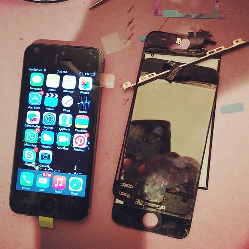 Apple iPhone 5 Broken Screen Replacement Cell Phone Repair… Flickr