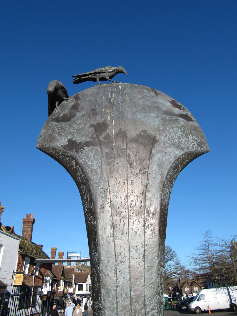 Statue in Crawley Leonora (Ellie) Enking Flickr