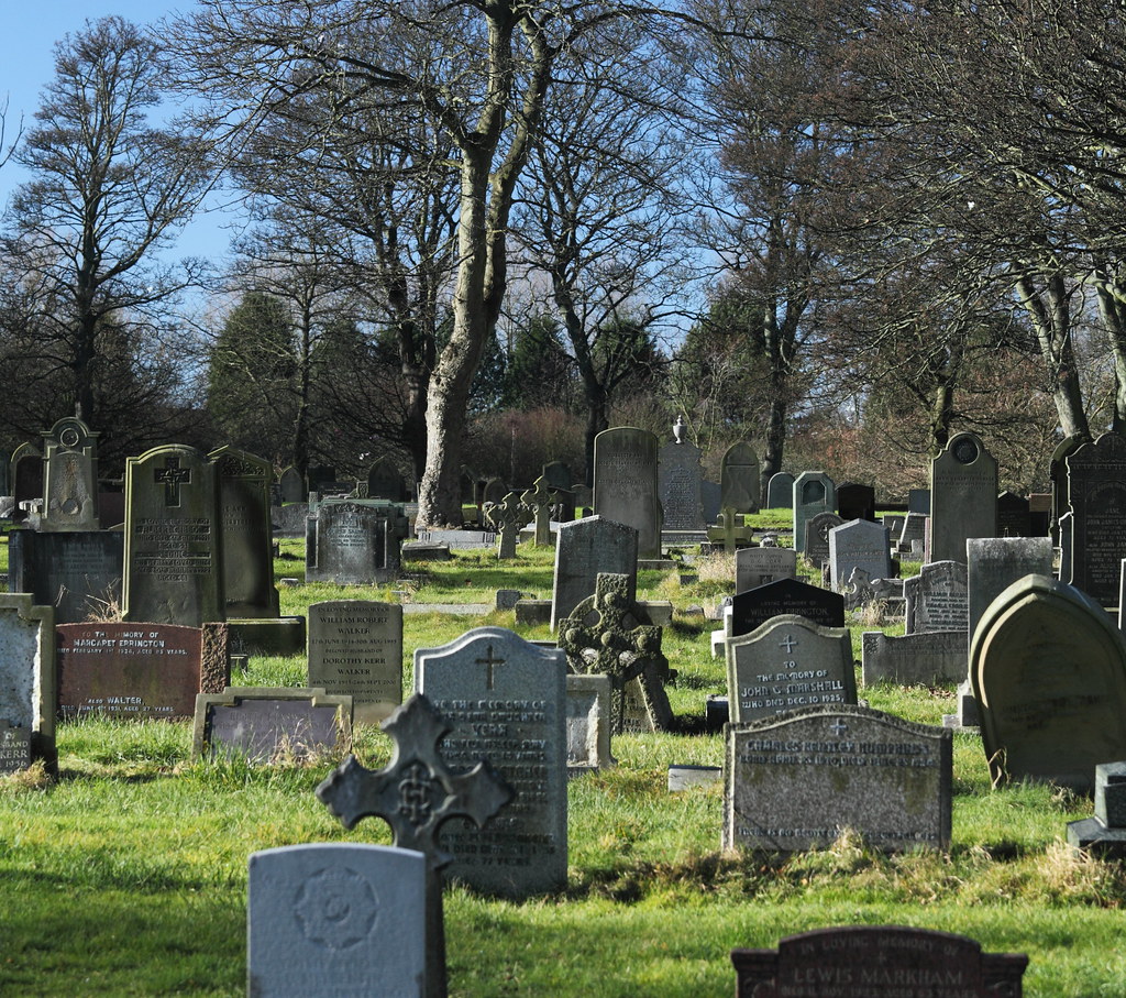 Cemetery, Sunderland Dave ster Flickr