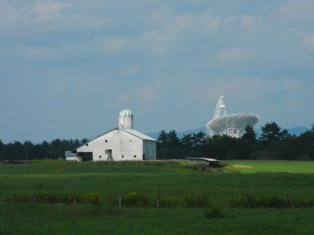 Green Bank WV, by BrentW The Robert Byrd Green Bank Telesc… Flickr
