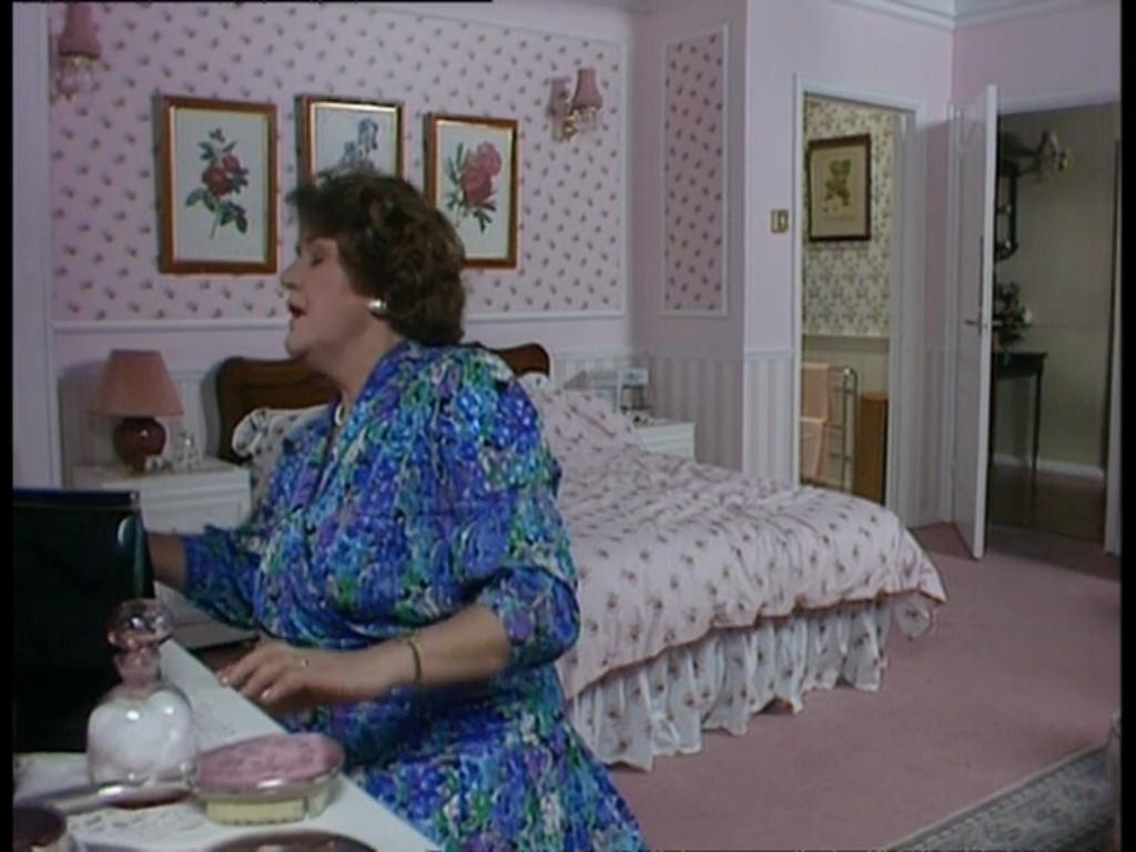 Patricia Routledge Flickr