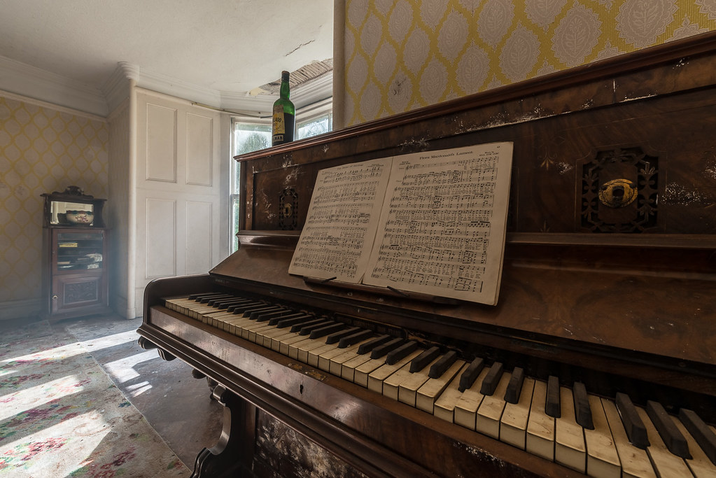 Featherstone House Abandoned in Scotland les Johnstone Flickr