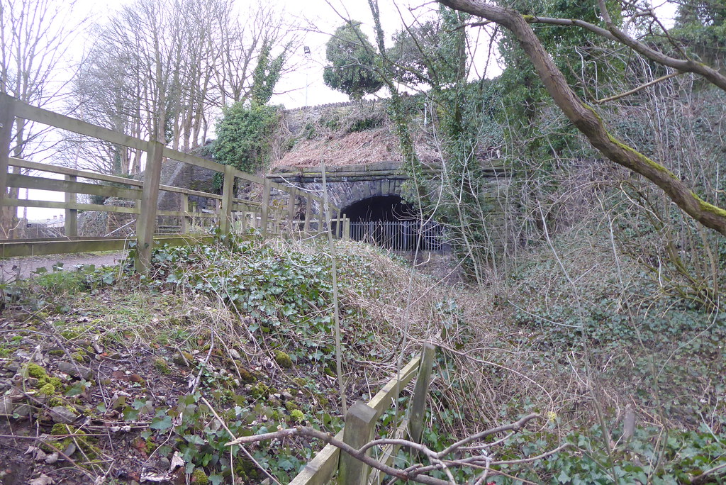 Former tunnel at New Mills New Mills Hayfield old rail… Flickr