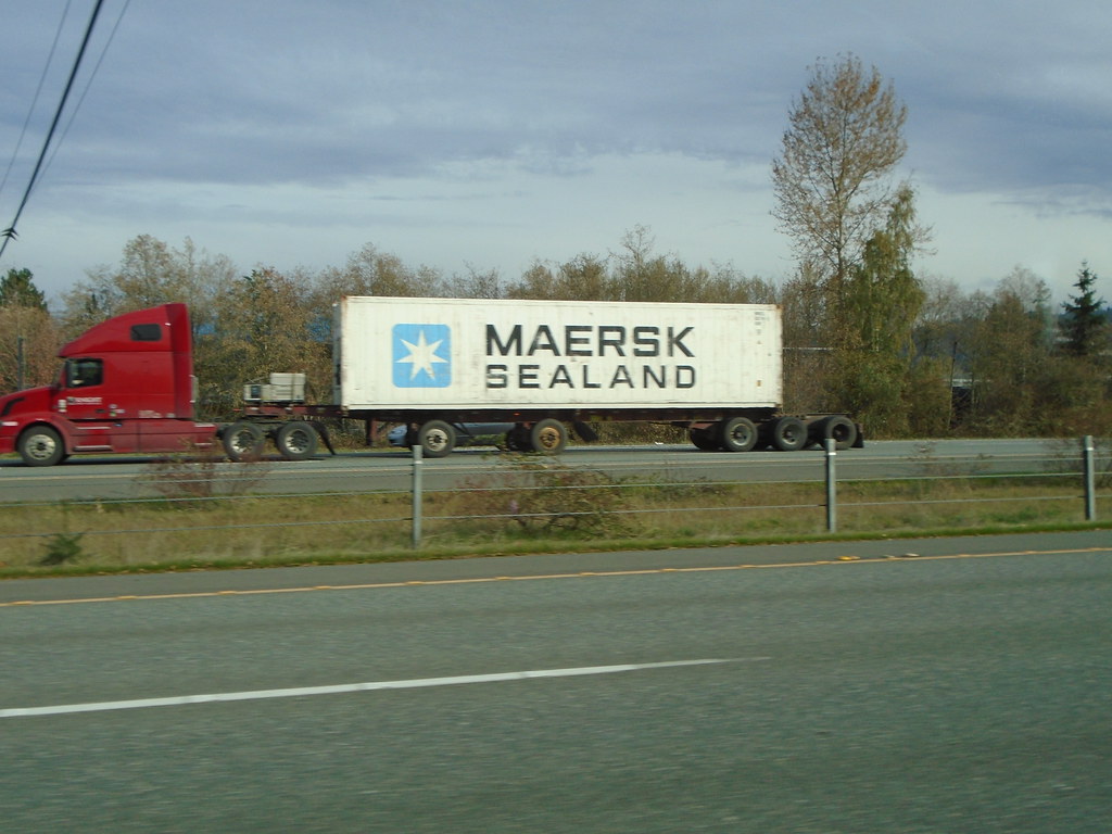 VOLVO Pulls MAERSKSEALAND Trailer Has MAERSKSEALAND Been… Flickr