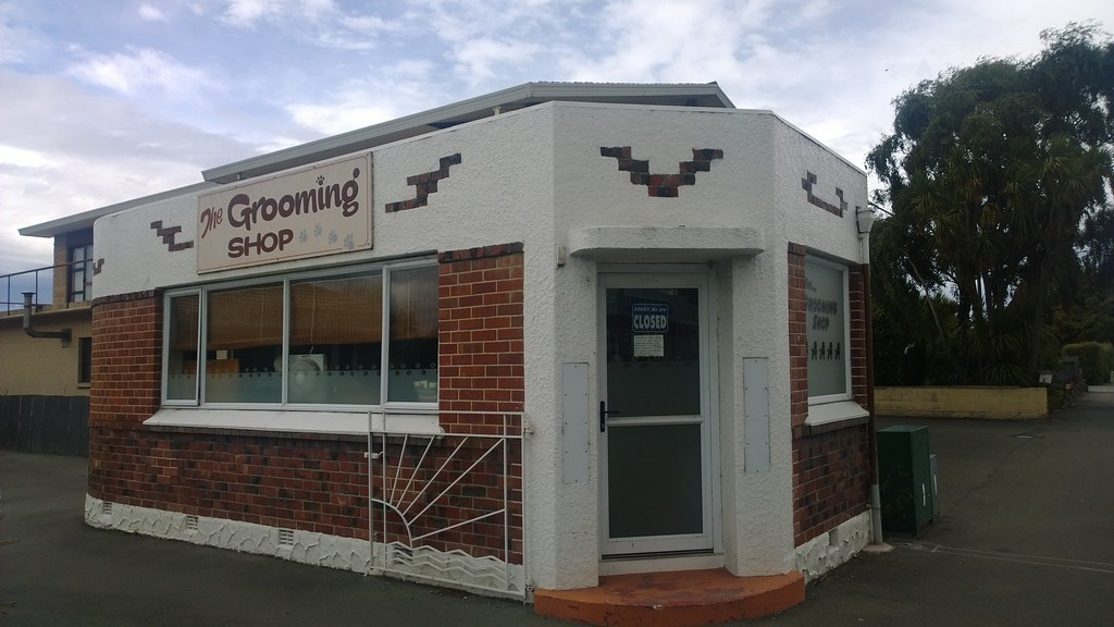 Pet Grooming Shop in Oamaru Pet Grooming Shop in Oamaru Flickr