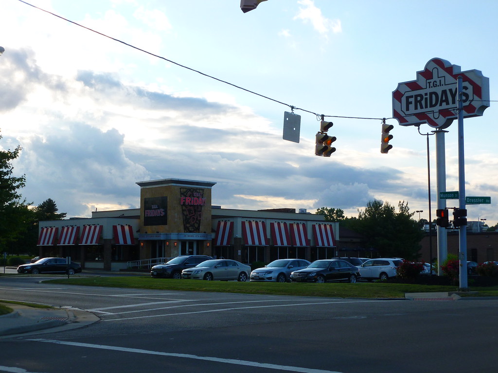 TGI Friday's, Dressler Rd NW, Canton, OH (2) 4635 Dressler… Flickr