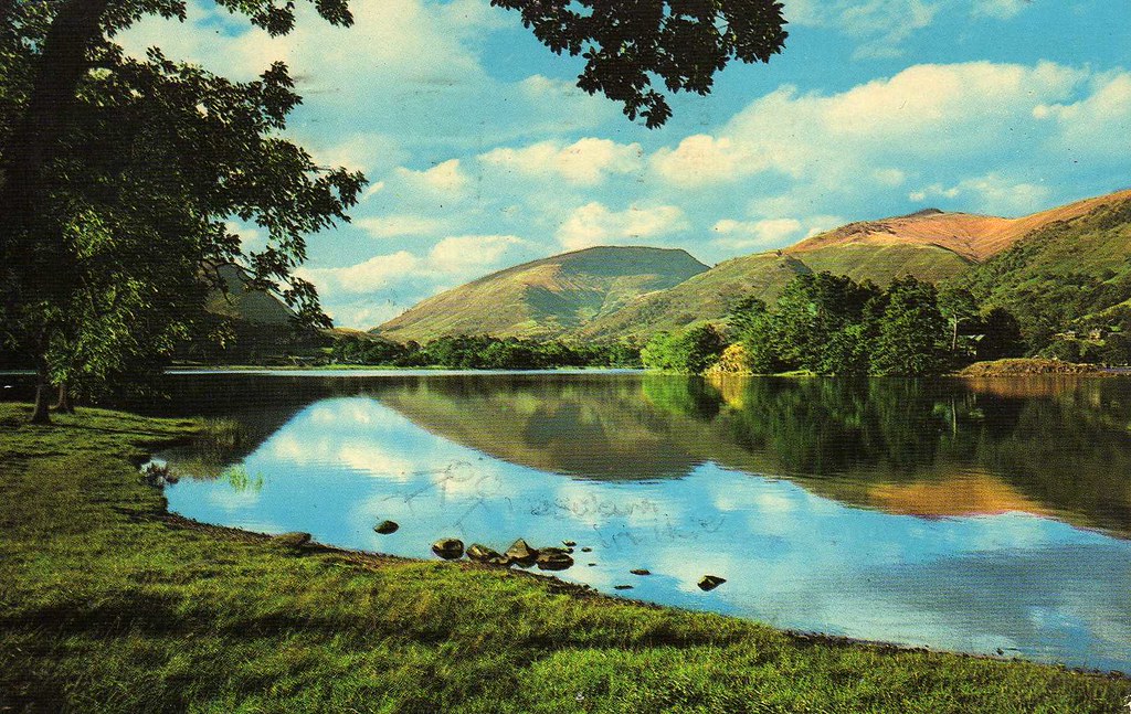 Grasmere Lake, Lake District (1974) Scans of my postcard c… Flickr