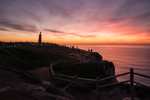 Sunset where the land ends. | Cabo da Roca, Portugal - The W… | Flickr