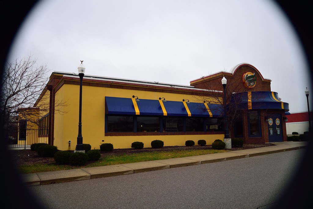 Former Bennigan's / Ground Round Elyria This restaurant wa… Flickr