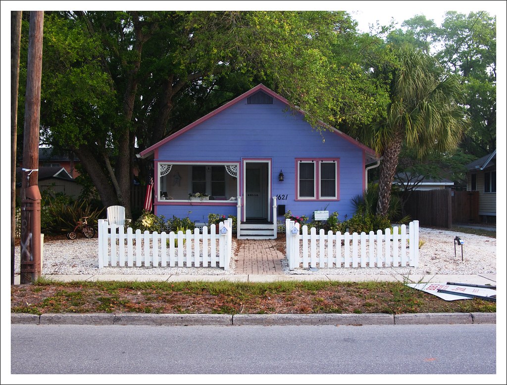 Sarasota v.3 Florida 2018 John Lamont Flickr