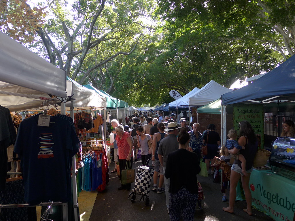 Saturday morning market in Davies Park, West End, Brisbane… Flickr
