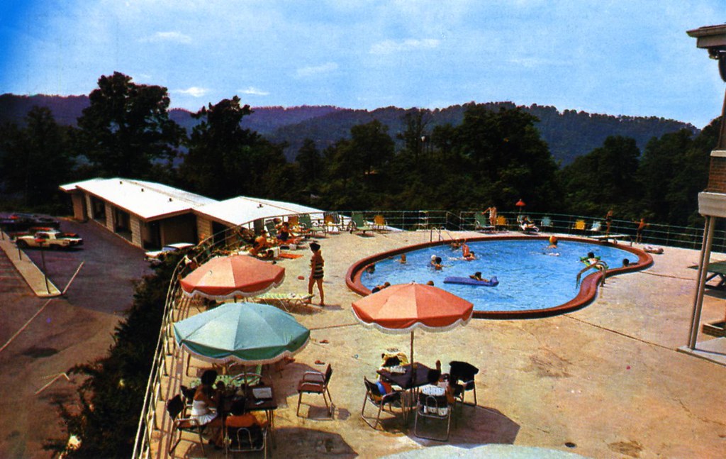La Citadelle Resort Motel Hazard KY William L. Bird Flickr