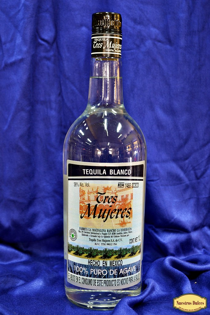 Tequila Tres Mujeres, de Amatitán, Jalisco. Tequila Blanco
