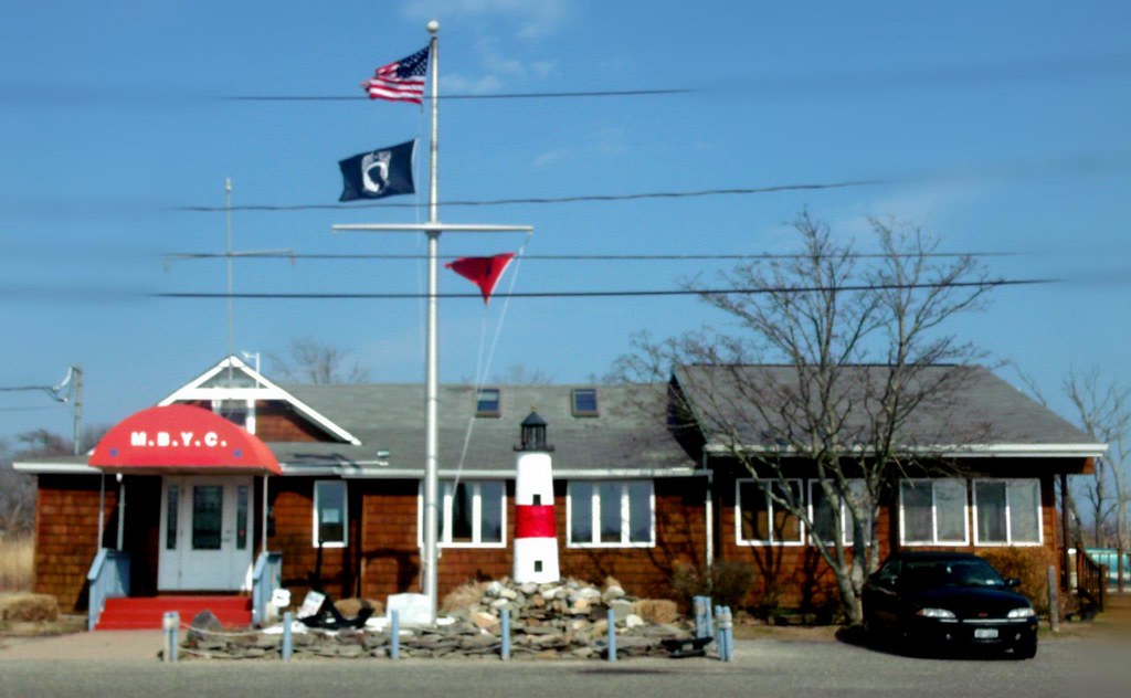 885089_631062413587234_1219090786_o Mastic Beach Village i… Flickr