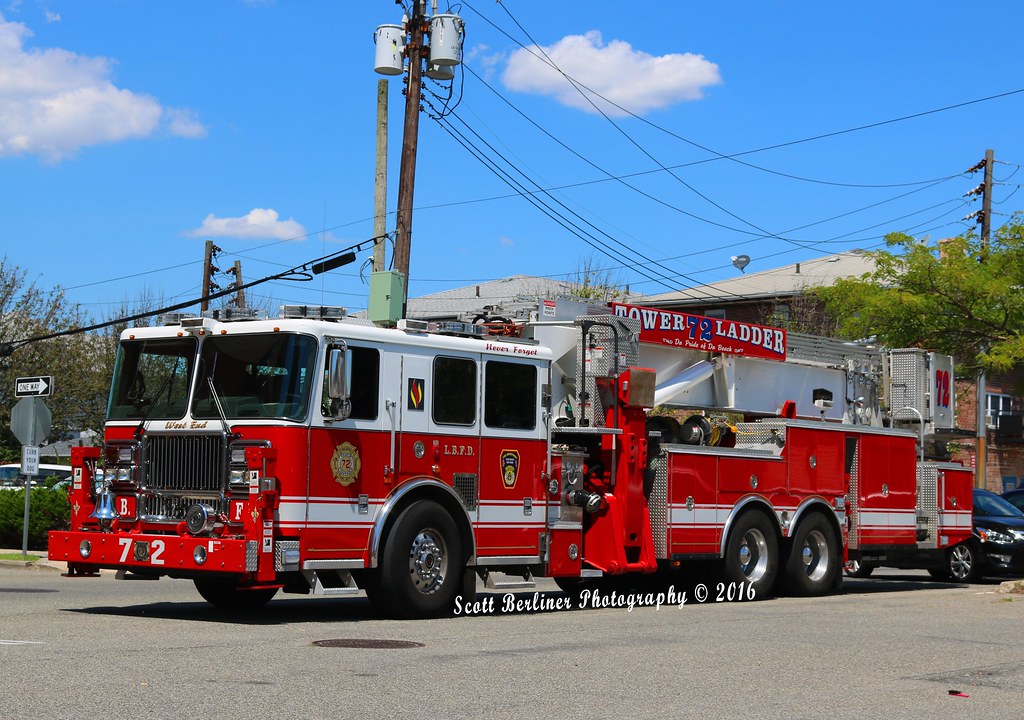 LONG BEACH, NY FIRE DEPARTMENT TOWER LADDER 72 Scott Berliner Flickr